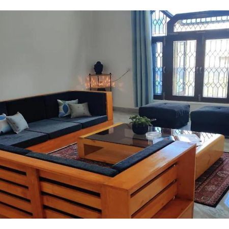 Casablanca 5Bhk Villa เดห์ราดุน ภายนอก รูปภาพ